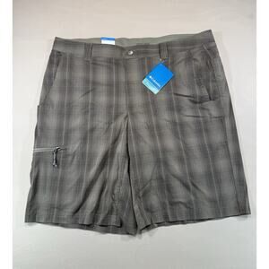 Columbia Cool Creek Plaid Shorts 42x12 Omni-Wick Gray Outdoor NWT